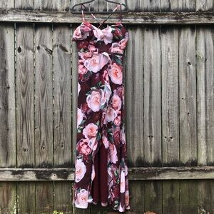 Cachet Formal Floral Maxi Dress Size 8 Maroon Ruffle High Slit